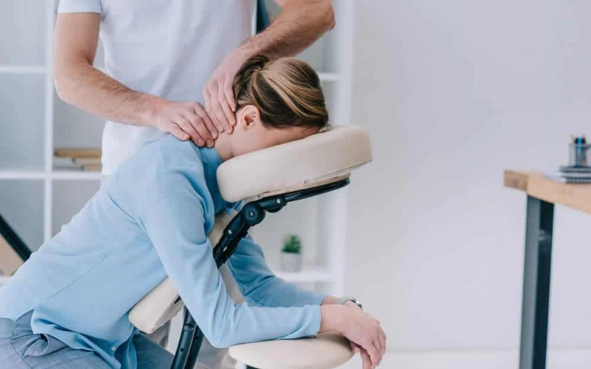 chair-massage-image1-1